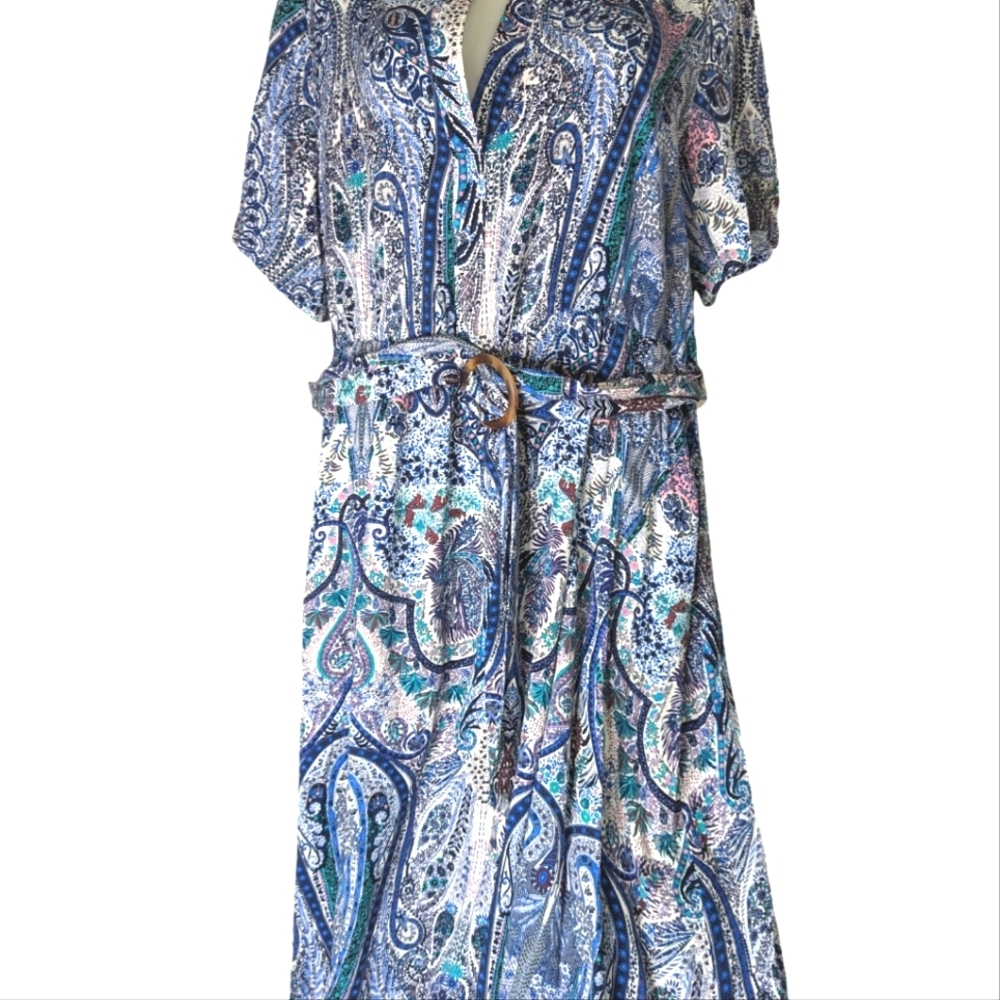 T Tahari Stripe Belted Shirt dress In Blue Paisley Print...Size 2X - Picture 6 of 7
